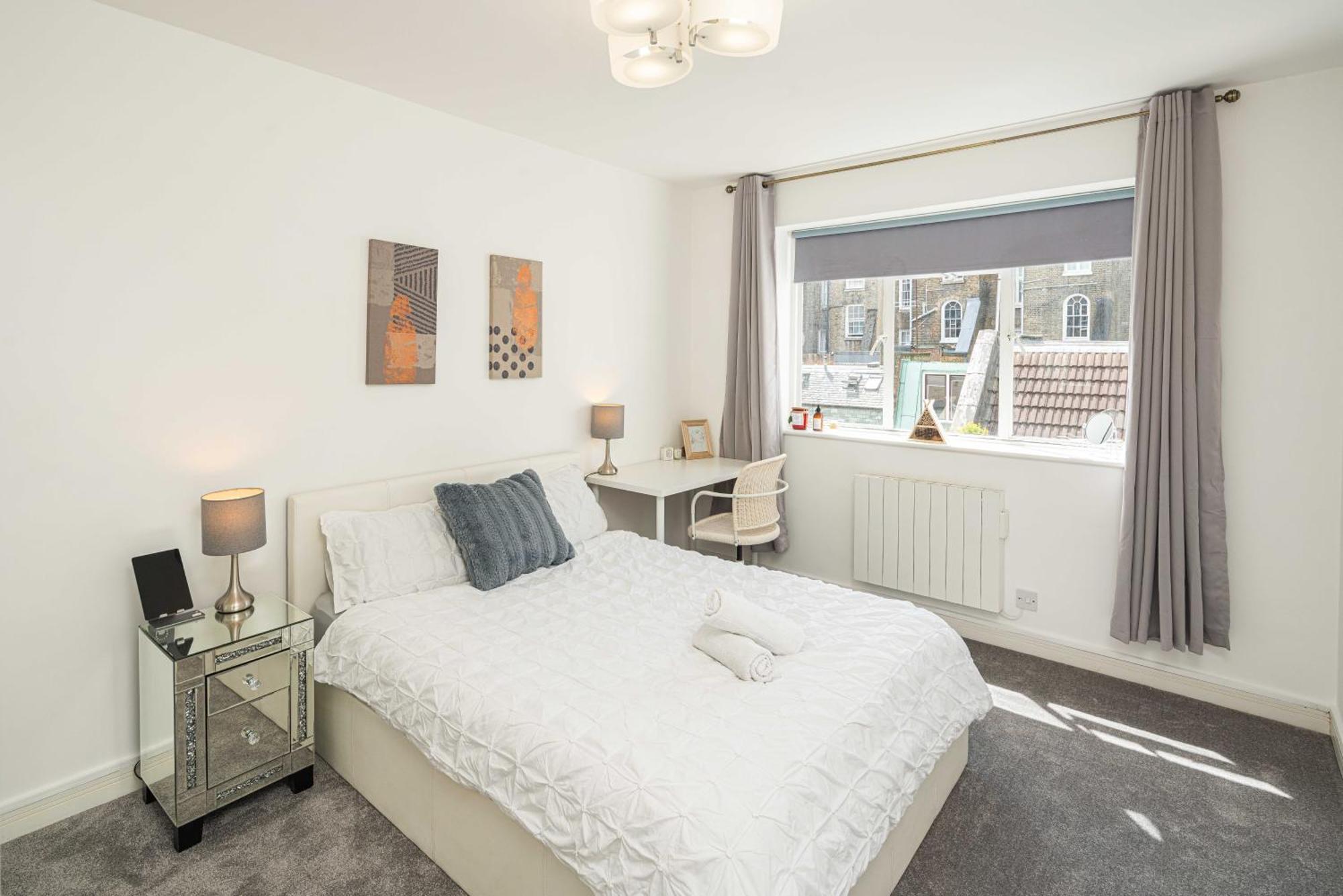 Charming Newly Refurb 2-Bed 2-Bath Whole Apartment Near Hyde Park & Kensington, Prime Paddington Location Zone 1 Londra Esterno foto